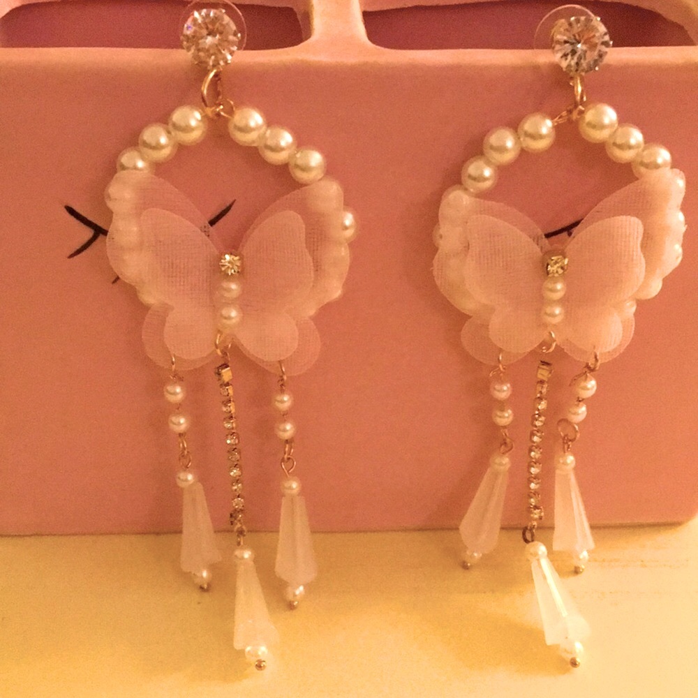 Pink Butterfly + Crystal Pearl Boho Drop Statement Earrings - Picture 3 of 11